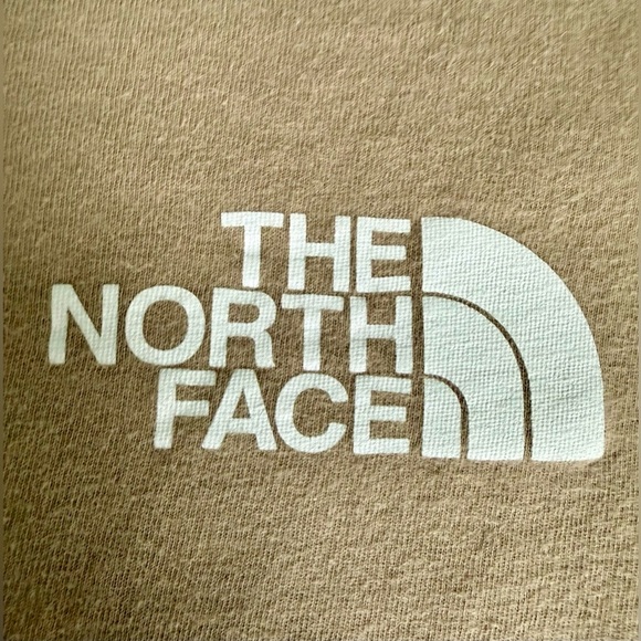 The North Face Graphic Logo Tee Shirt Mens M Tan Khaki “Never Stop Exploring” - Picture 5 of 12